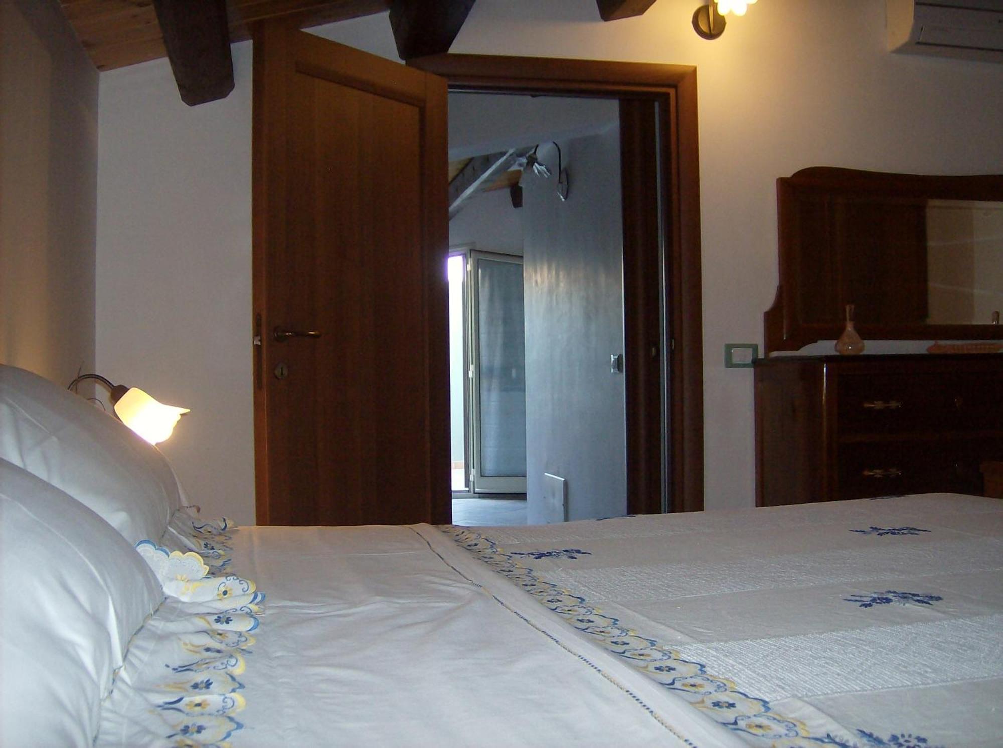 Apartamento Casa Baby Planet Scicli Habitación foto