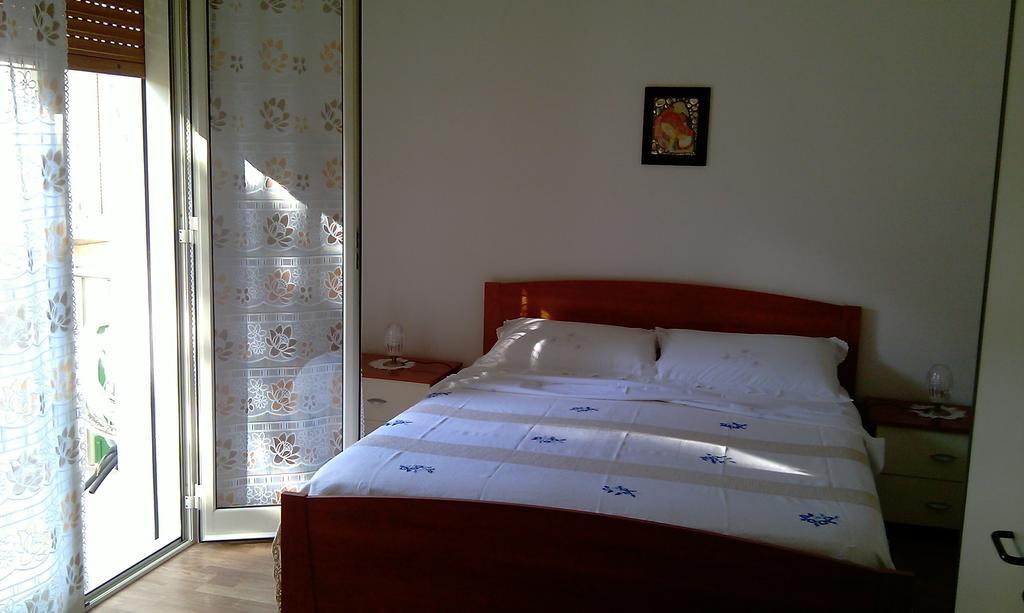 Apartamento Casa Baby Planet Scicli Habitación foto